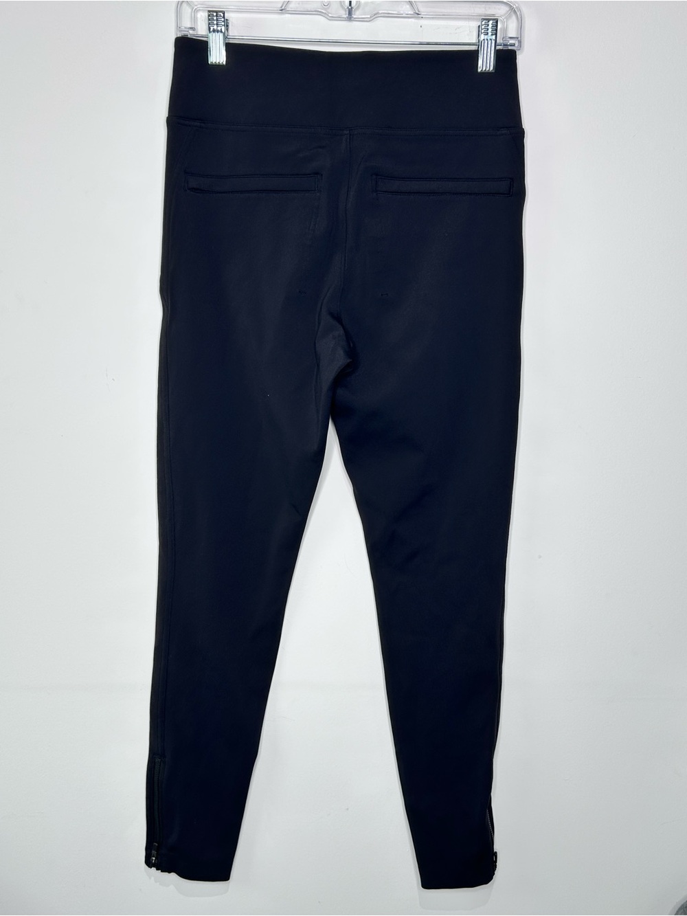 Athleta Stellar Tight Black Size Medium Zip Ankle Pull On Career Travel Pant - Picture 6 of 7